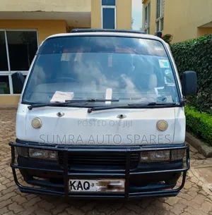 Nissan Caravan 1996 White