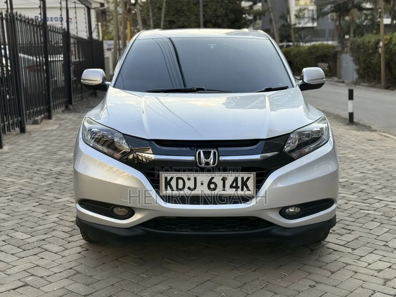 Honda Vezel 2015 Silver