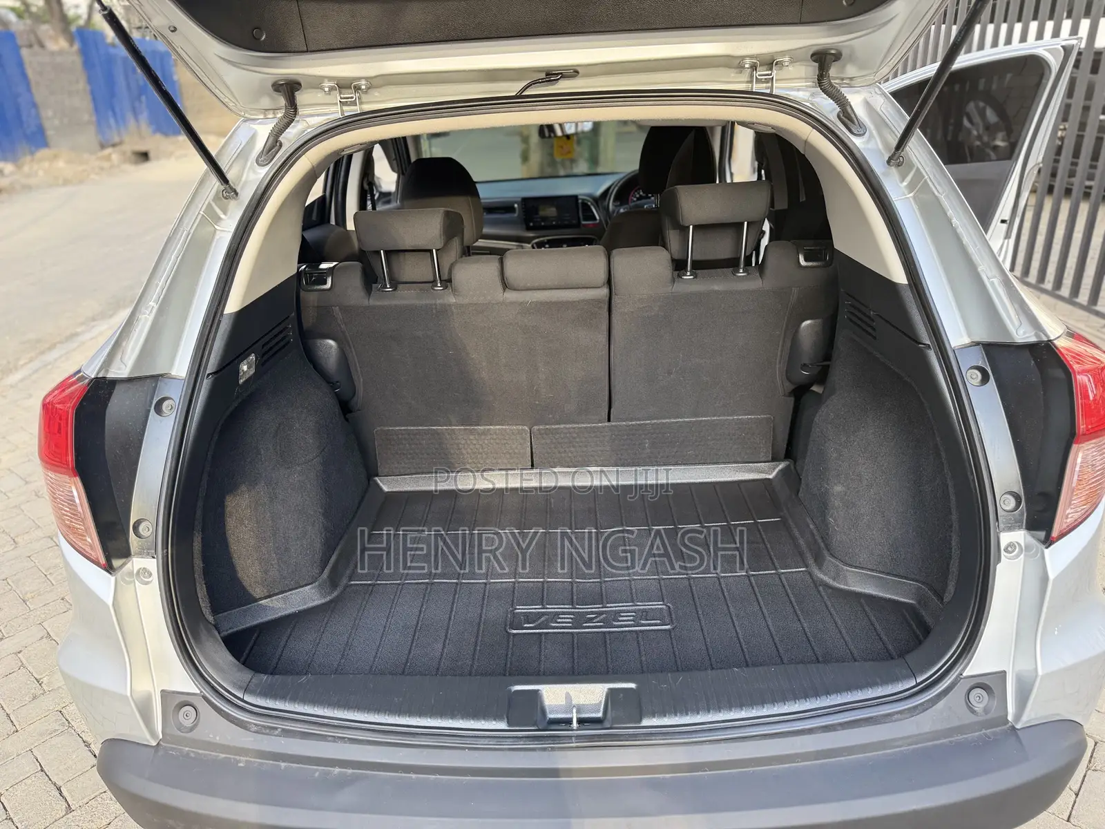 Honda Vezel 2015 Silver