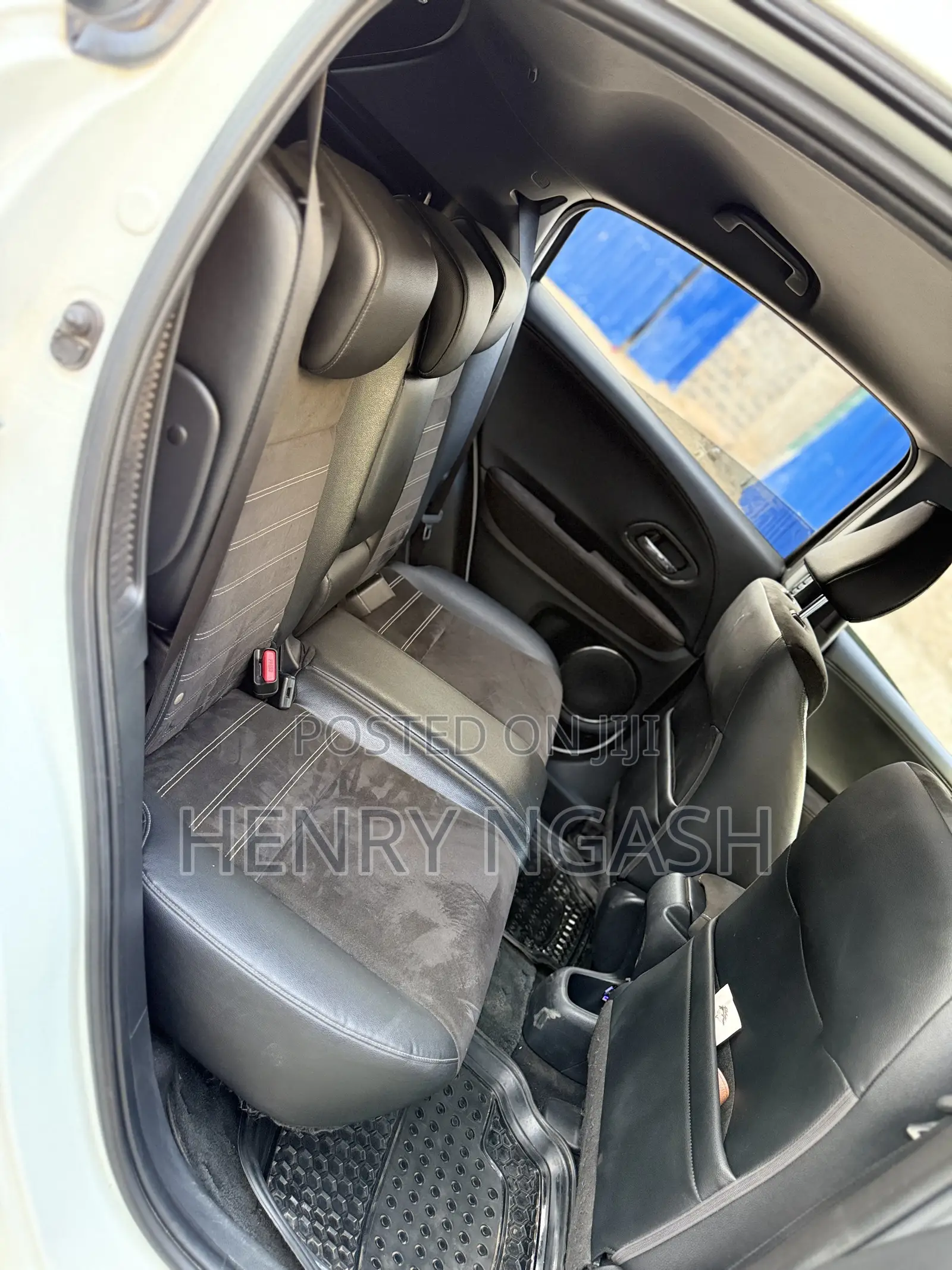 Honda Vezel 2018 White