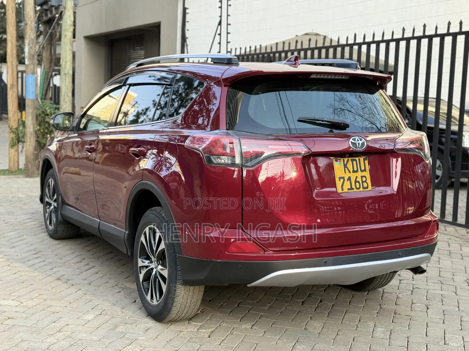 Toyota RAV4 2018 Red