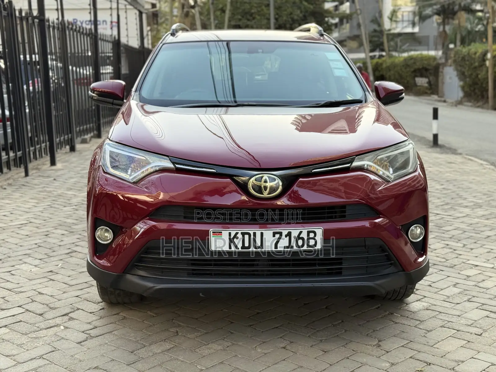 Toyota RAV4 2018 Red