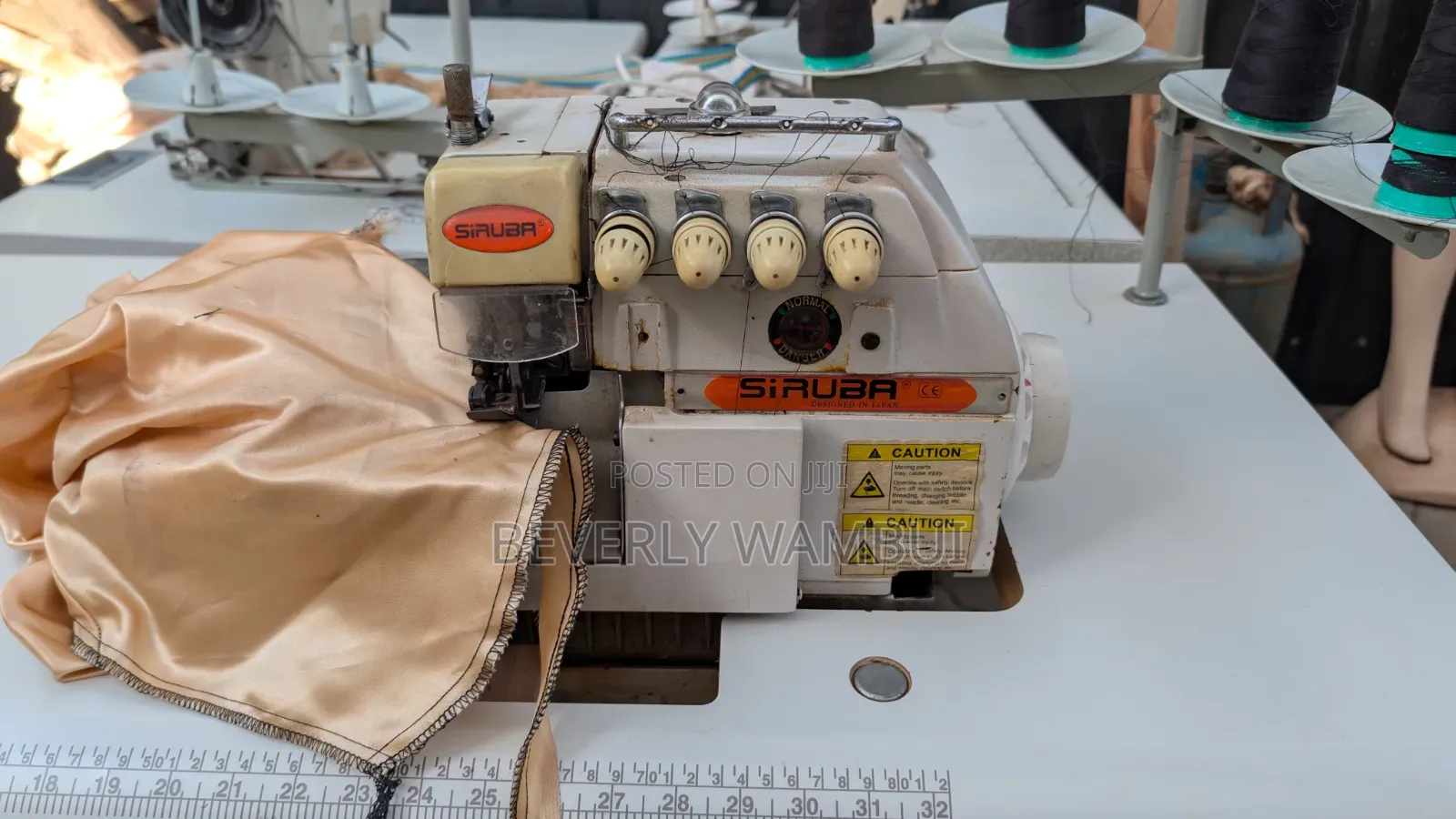 Industrial Overlock Sewing Machine