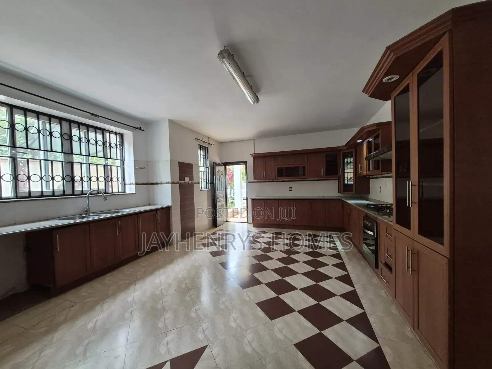 4bdrm House in Thigiri for sale