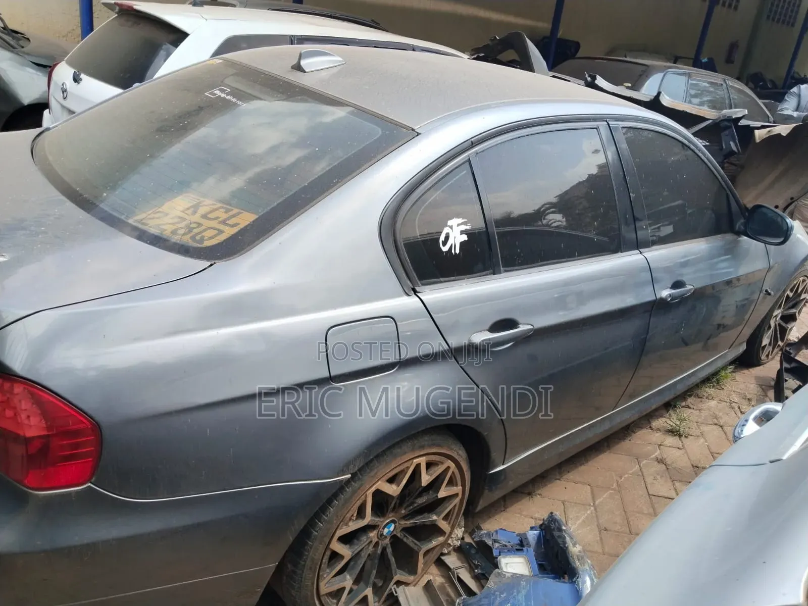 BMW 320i 2010 Gray