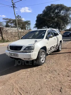 Toyota Harrier 2006 White