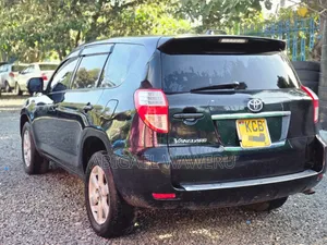 Toyota Vanguard 2024 Black