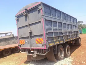FVZ 6*4 Lorry