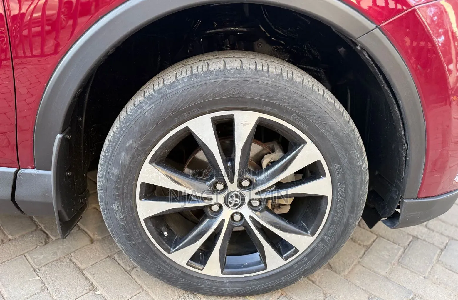 Toyota RAV4 2018 Red