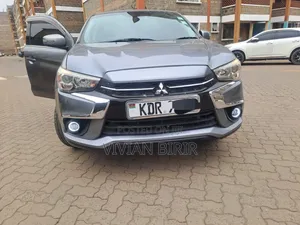 Mitsubishi RVR 2017 Gray
