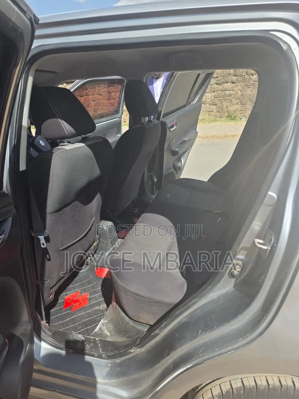 Suzuki Swift 2012 Gray
