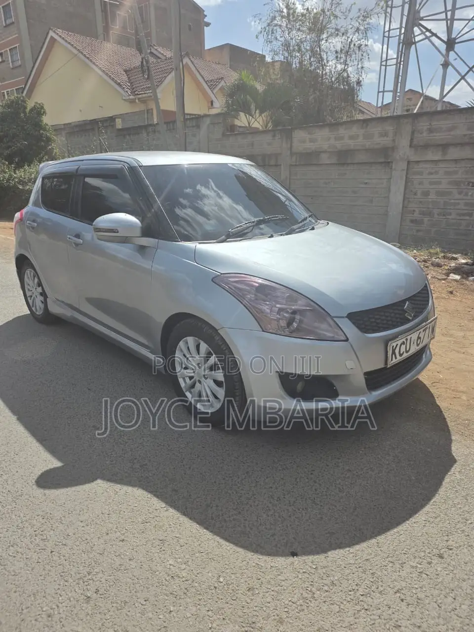 Suzuki Swift 2012 Gray