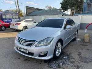 Toyota Crown 2012 Silver