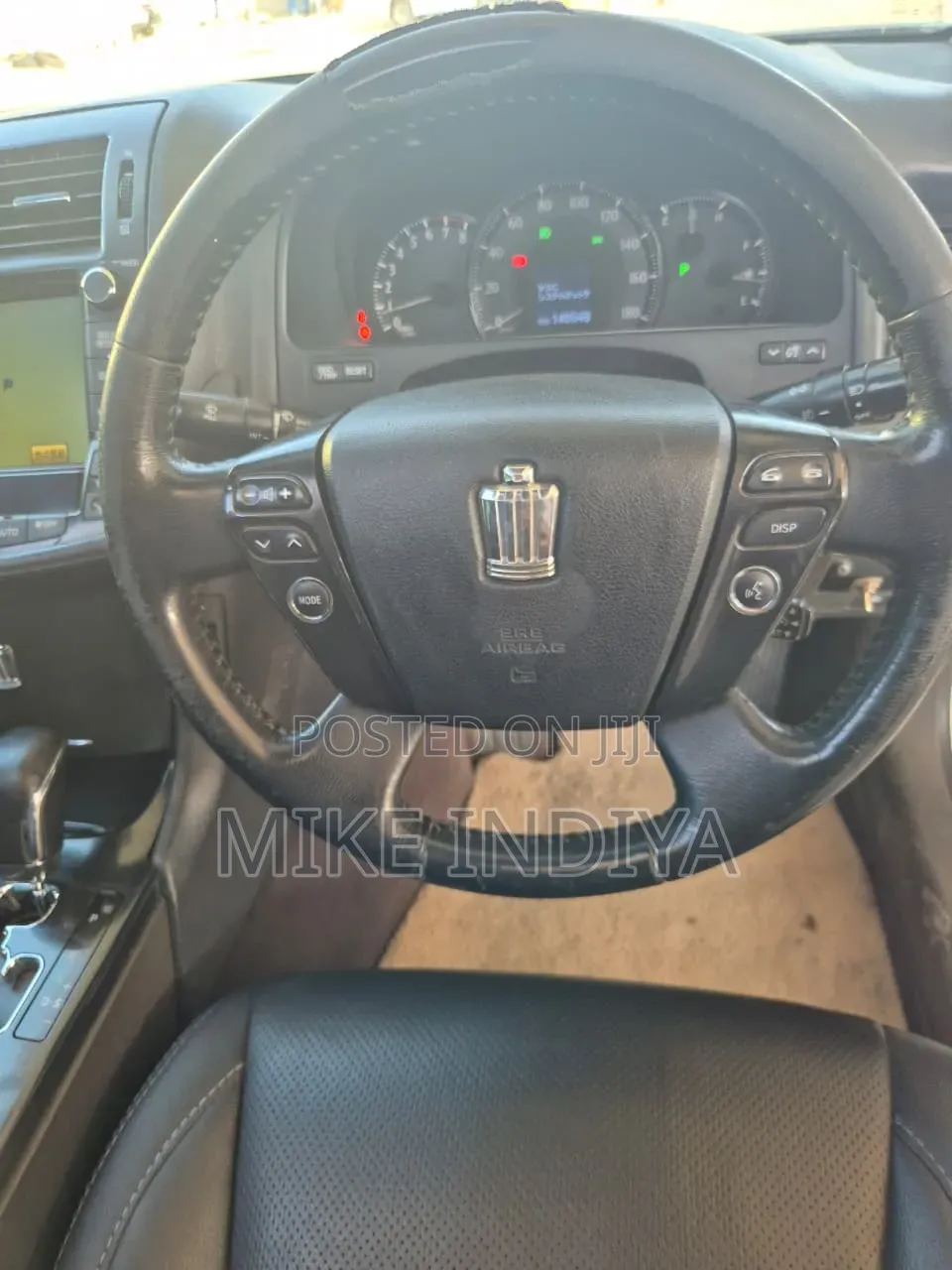 Toyota Crown 2012 Silver