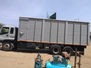 Isuzu FVZ Truck