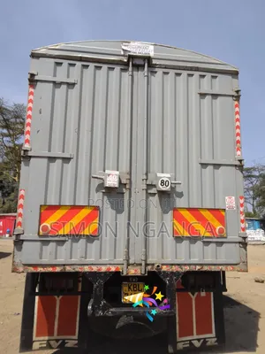 Isuzu FVZ Truck