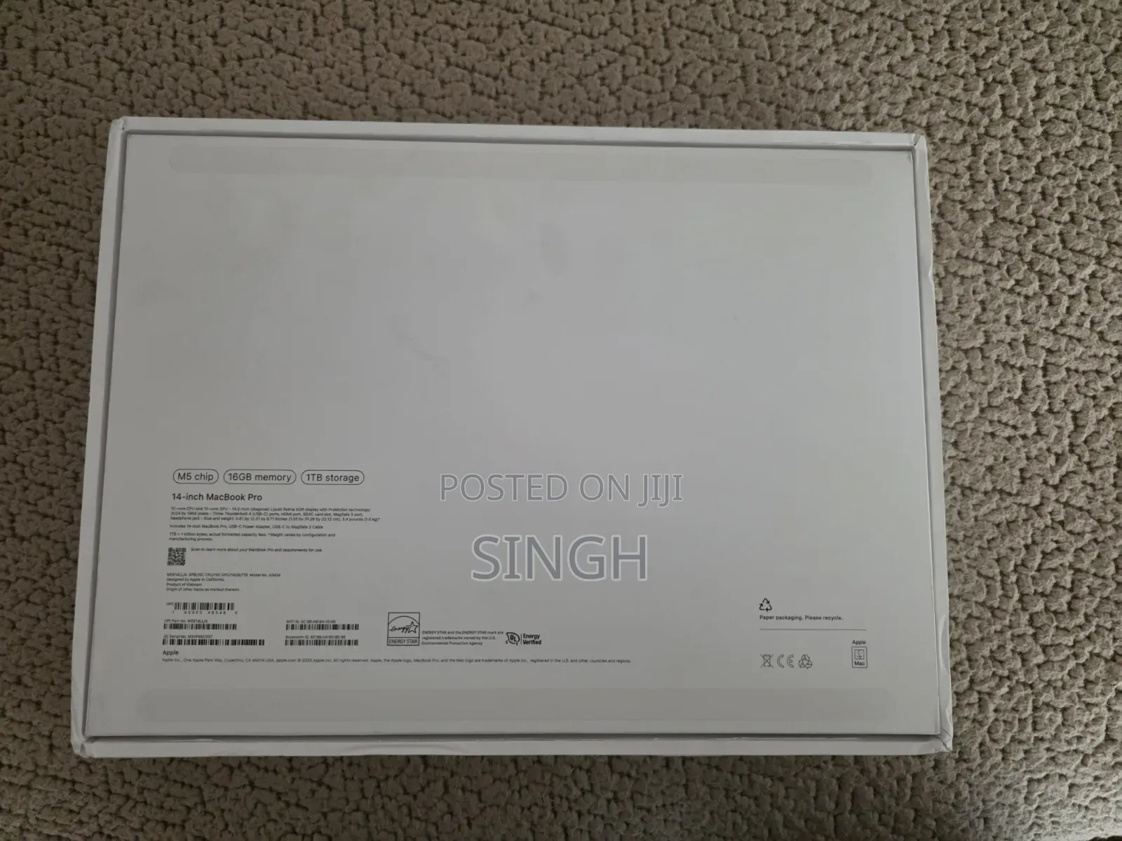 New Laptop Apple MacBook Pro 2025 M5 16GB Apple M5 SSD 1T