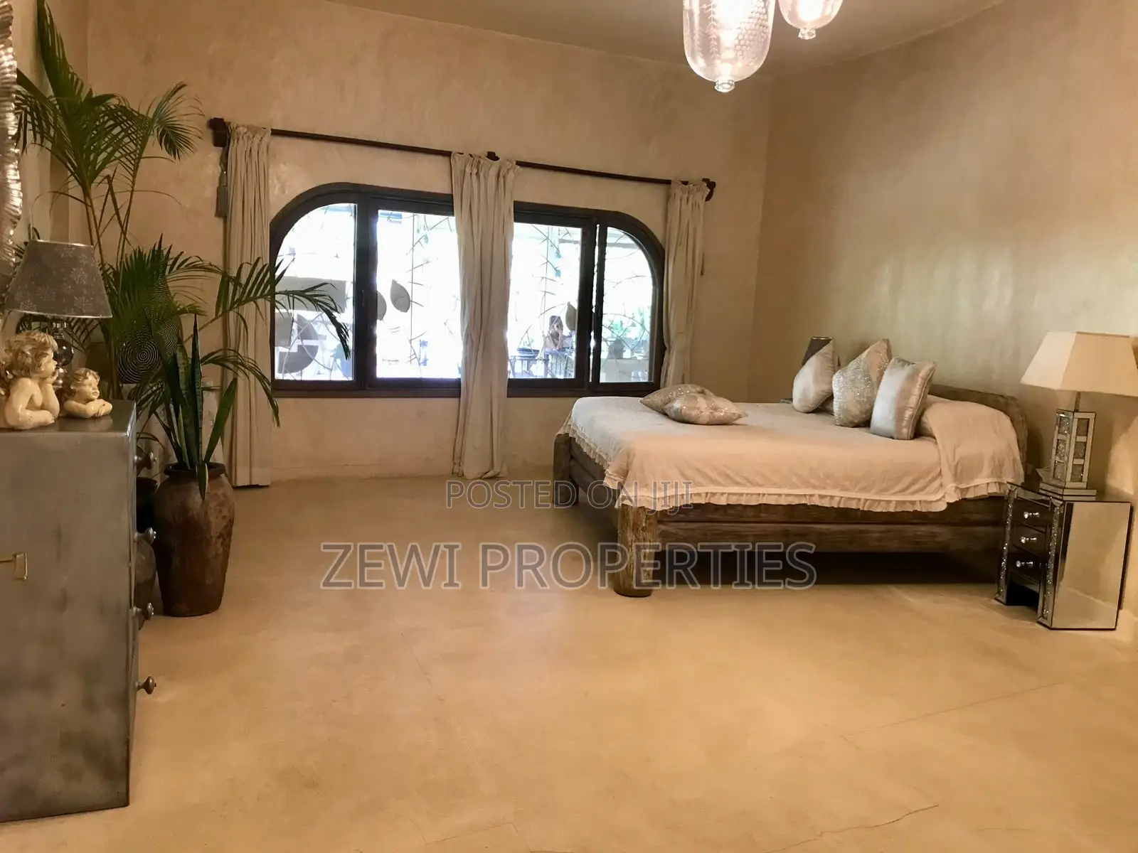 5 Bedroom Beach Front Villa Diani