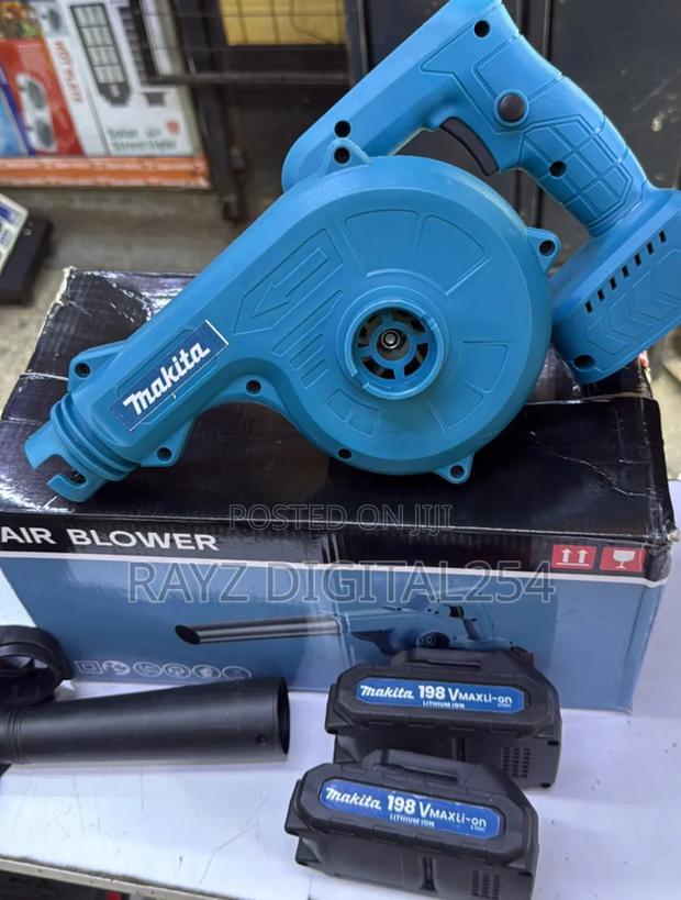 Makita Cordless Blower