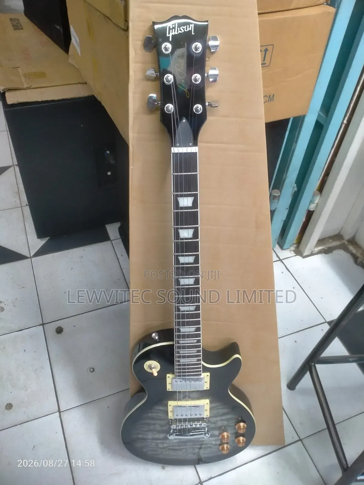 Gibson Solo Guitar