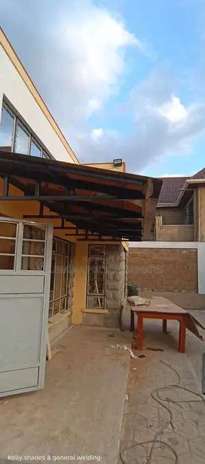 Embossed Solid Polycarbonates