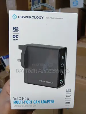 The Powerology Volt-X 140W Multi-Port GaN Charging Adapter.