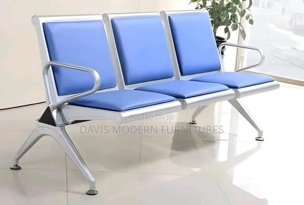Blue Waiting Bench - thumbnail 2