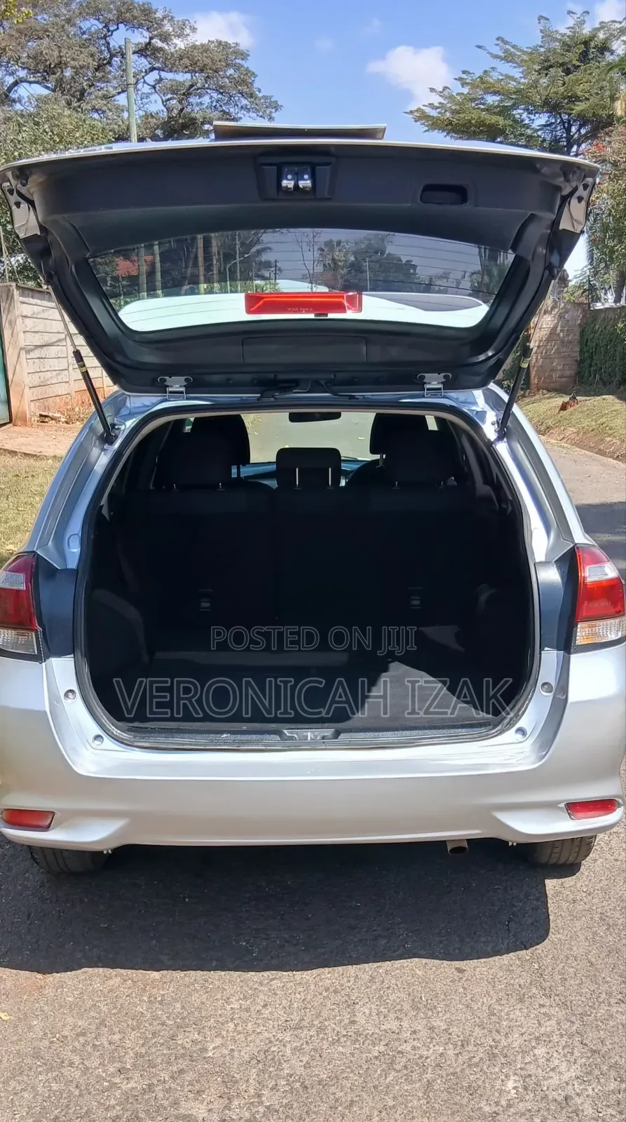 Toyota Corolla Fielder 2016 Silver