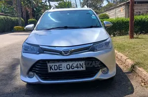 Toyota Corolla Fielder 2016 Silver