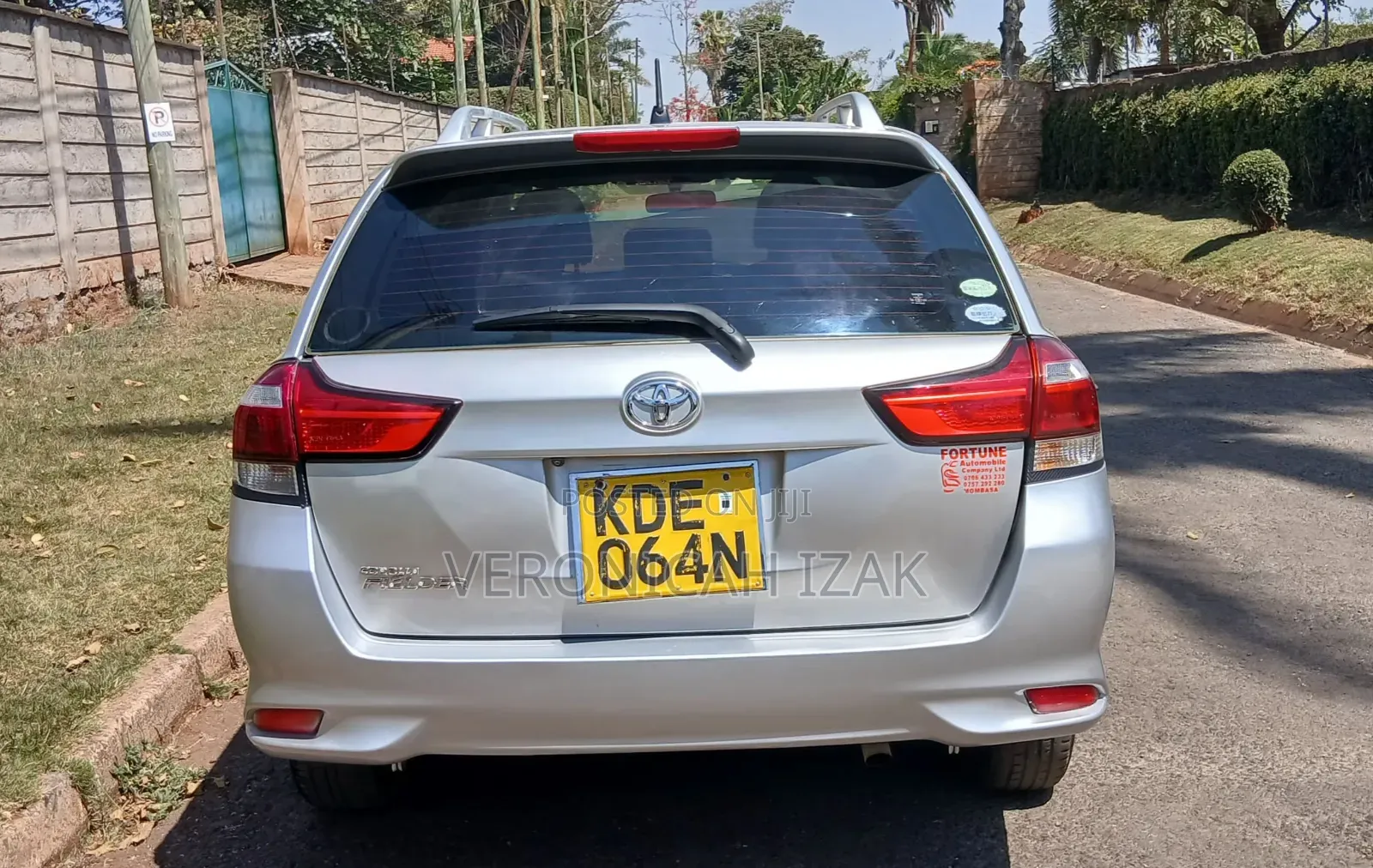 Toyota Corolla Fielder 2016 Silver