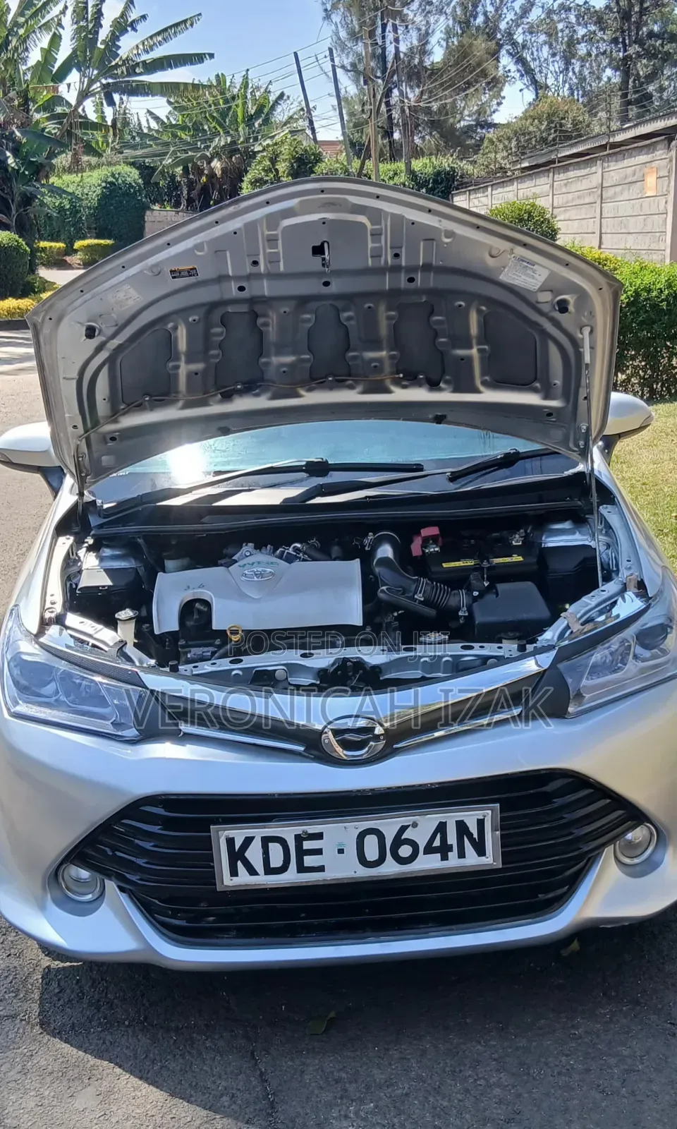 Toyota Corolla Fielder 2016 Silver