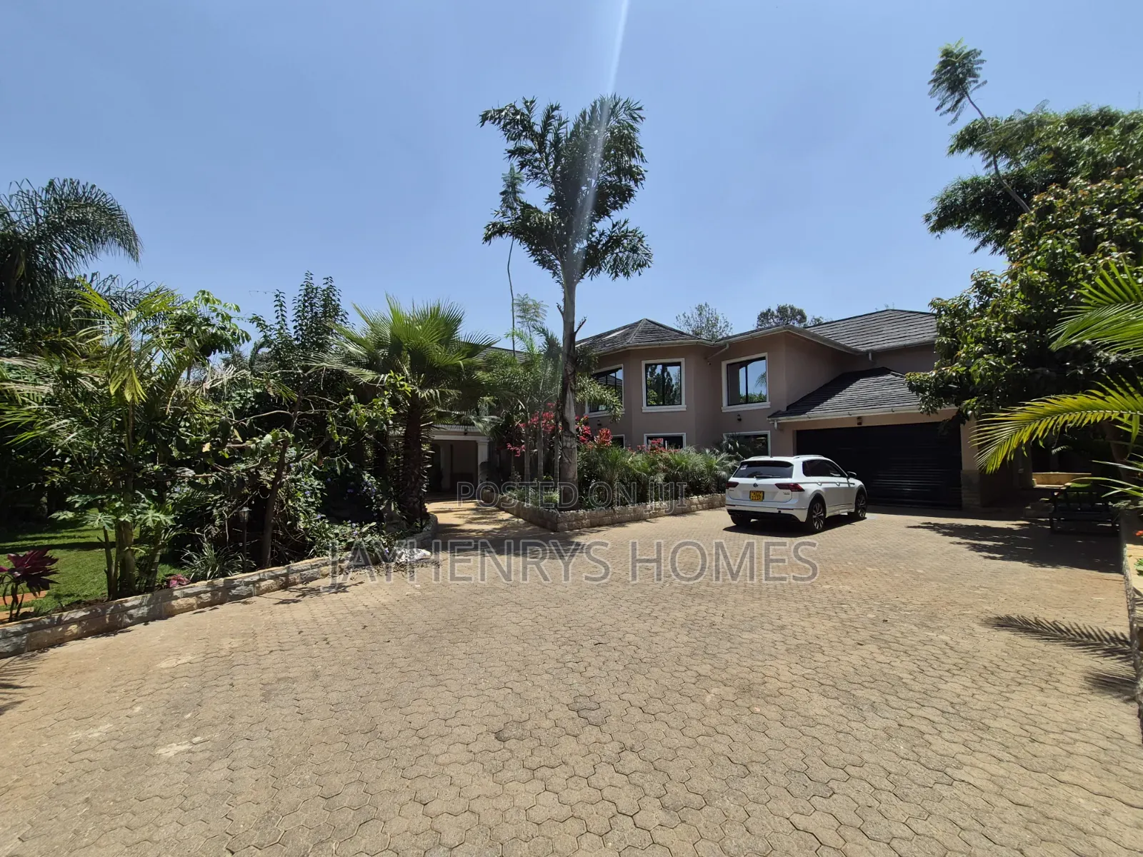 5bdrm Villa in Runda for rent