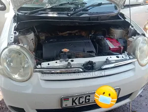 Toyota Sienta 2009 Pearl