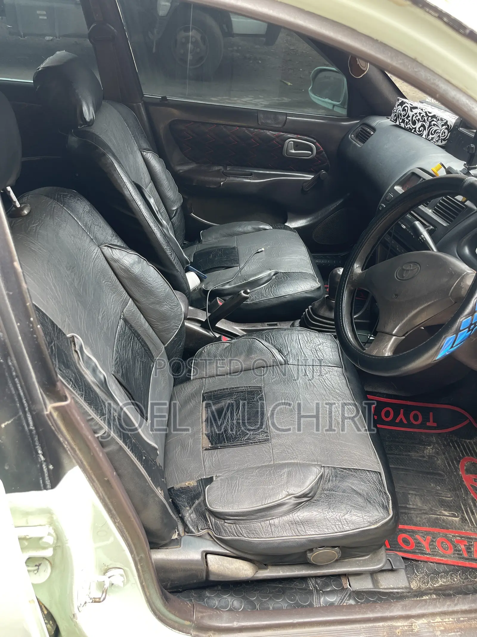 Toyota Corolla Sedan 1992 White