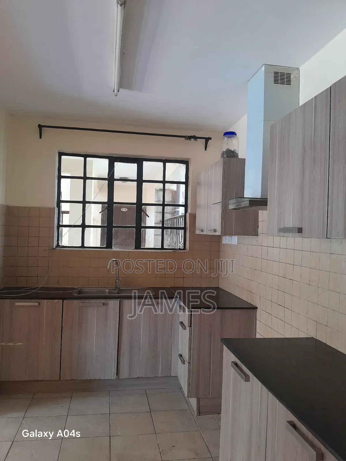 3bdrm Apartment in Ruaka for rent