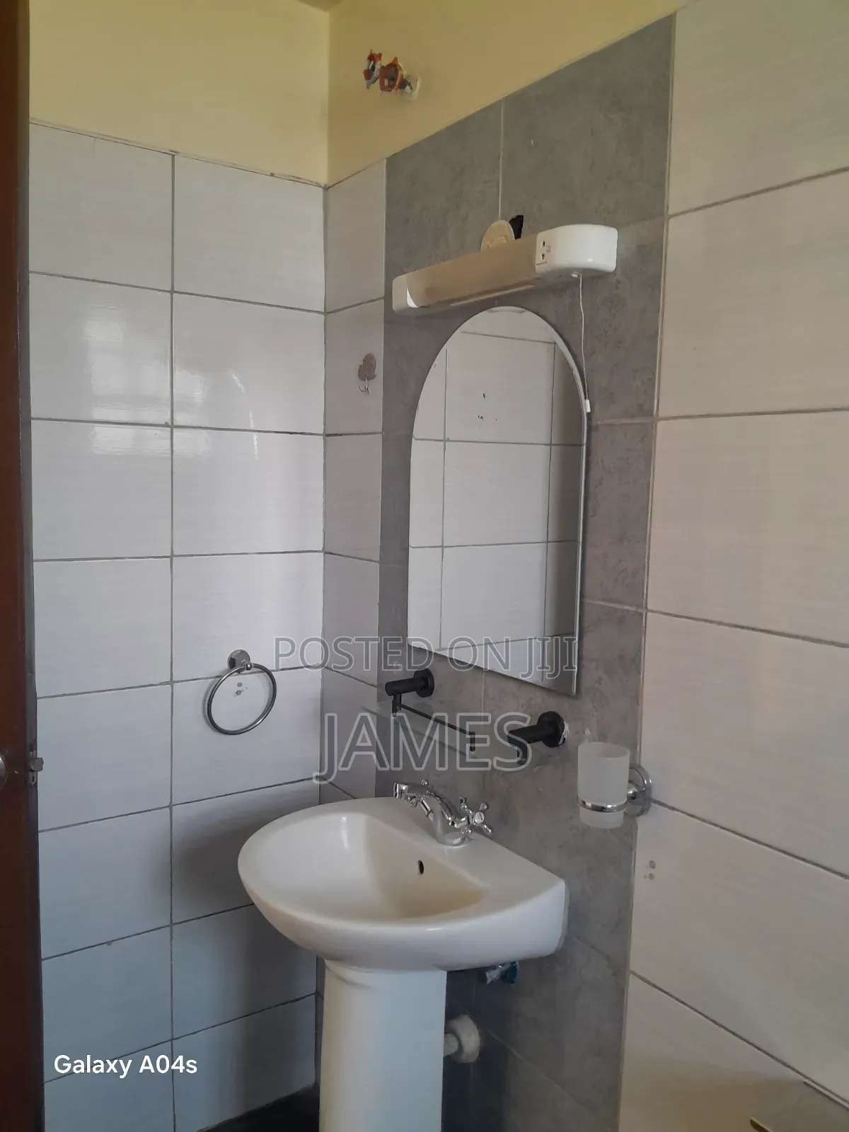 3bdrm Apartment in Ruaka for rent