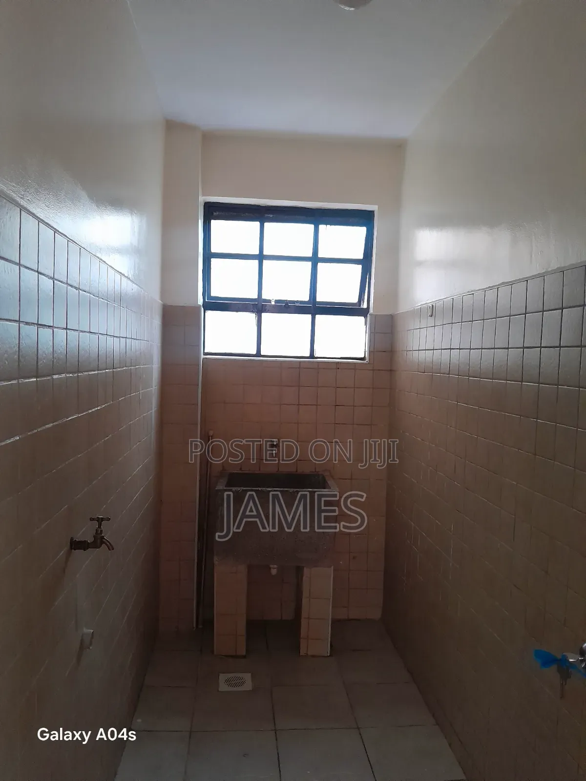 3bdrm Apartment in Ruaka for rent