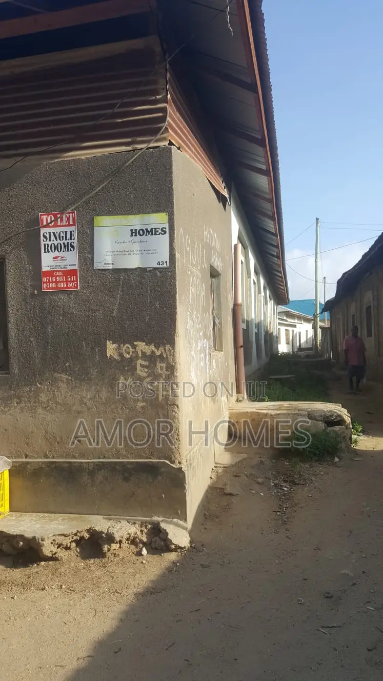 Studio Apartment in Blue Bench, Mshomoroni for rent