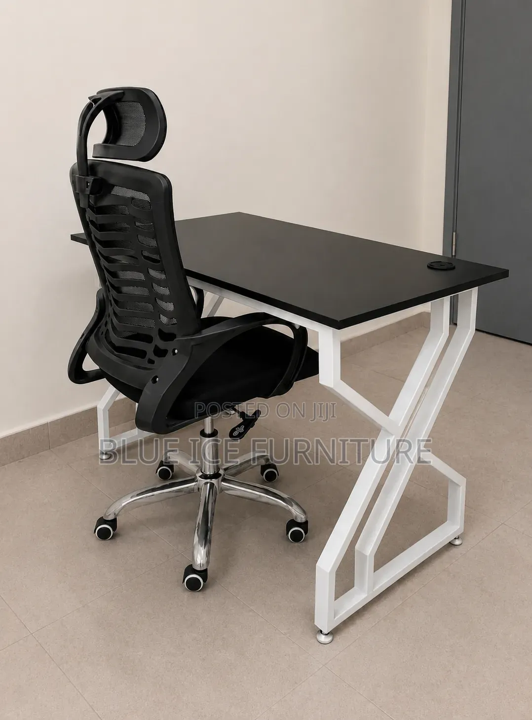 Modern Office Desk & Ergonomic Mesh Chair Set