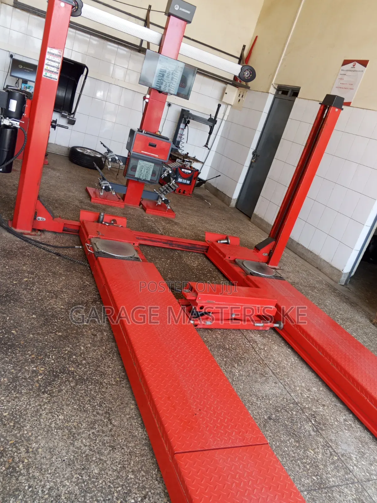 Heavy Duty 4 Post Lift