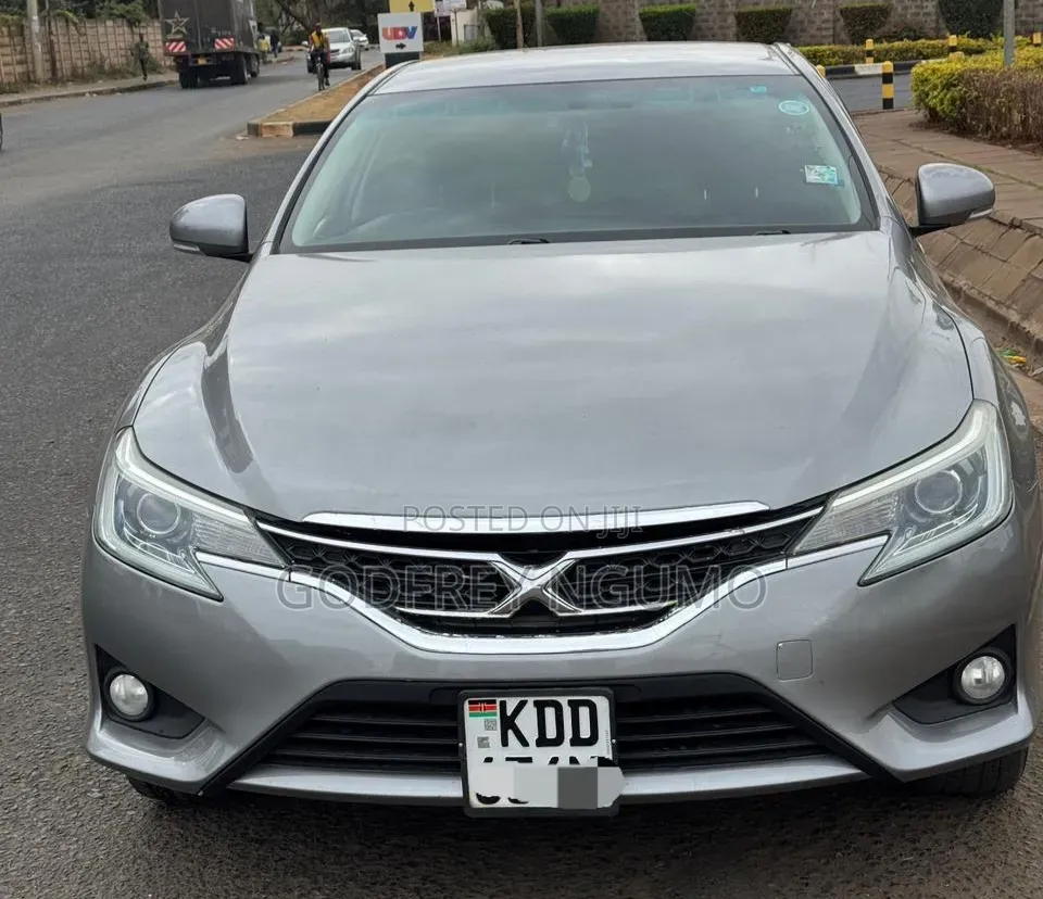 Toyota Mark X 2014 Silver