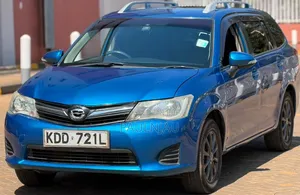 Toyota Corolla Fielder 2014