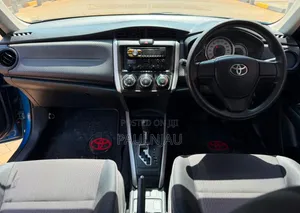 Toyota Corolla Fielder 2014