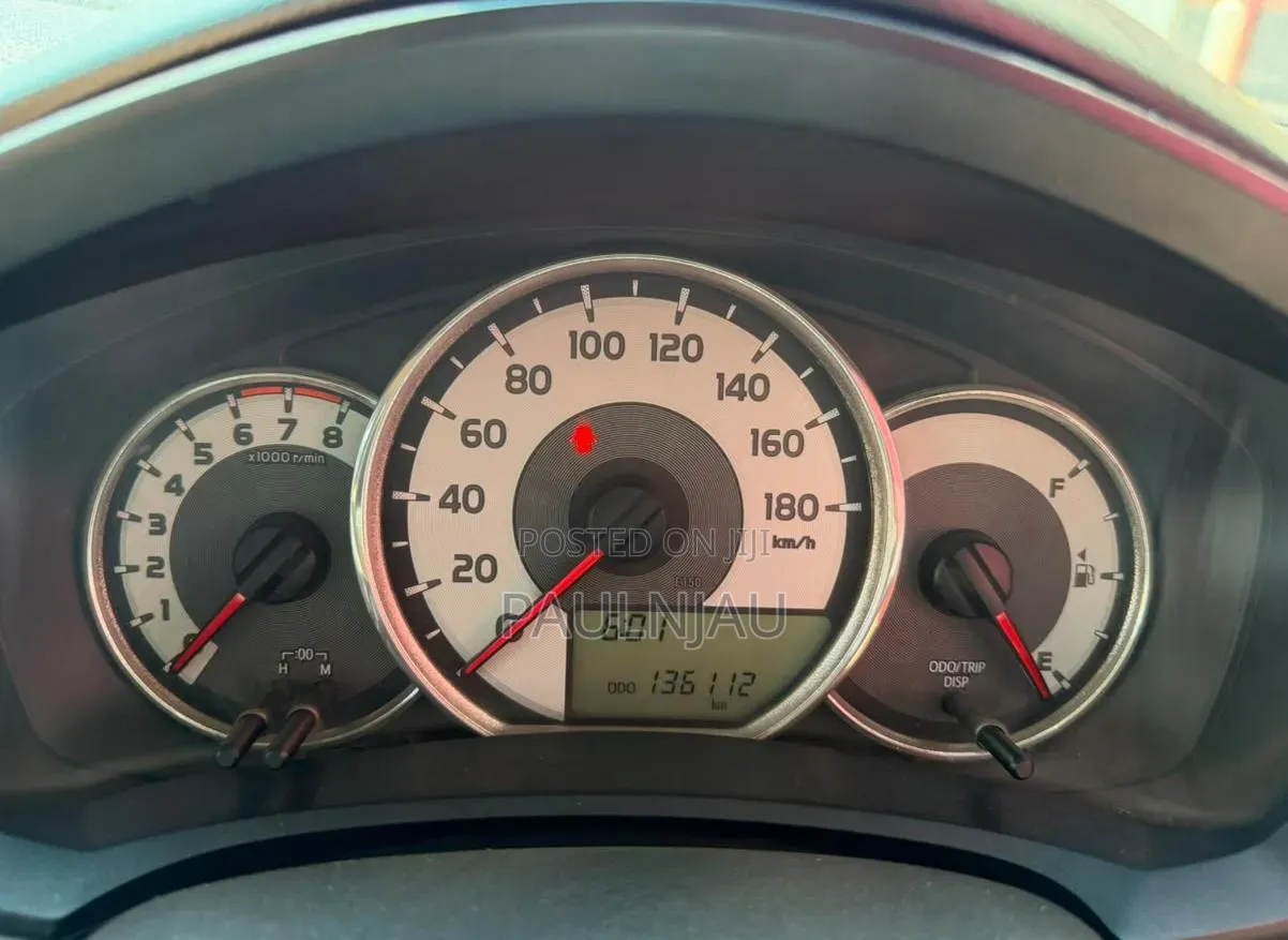 Toyota Corolla Fielder 2014