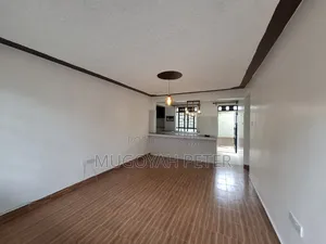 3bdrm Apartment in Zambezi/Sigona for rent