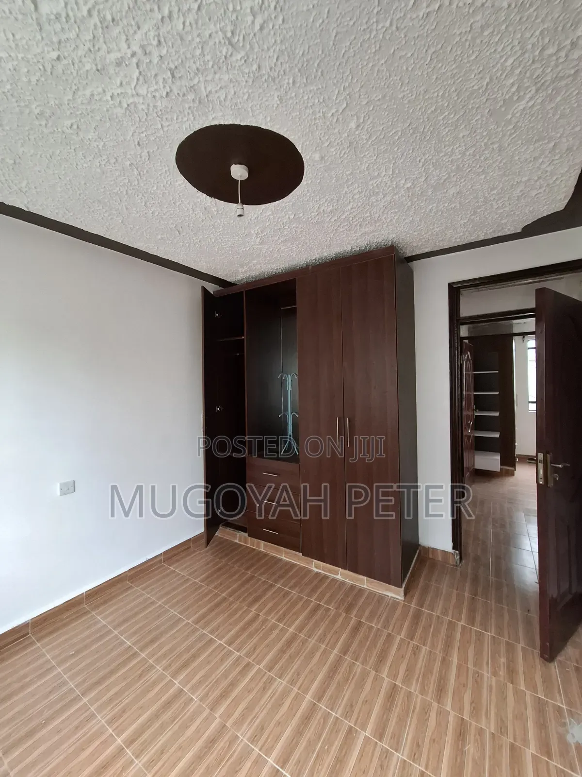 3bdrm Apartment in Zambezi/Sigona for rent