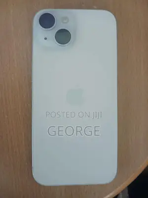 Apple iPhone 15 128 GB White
