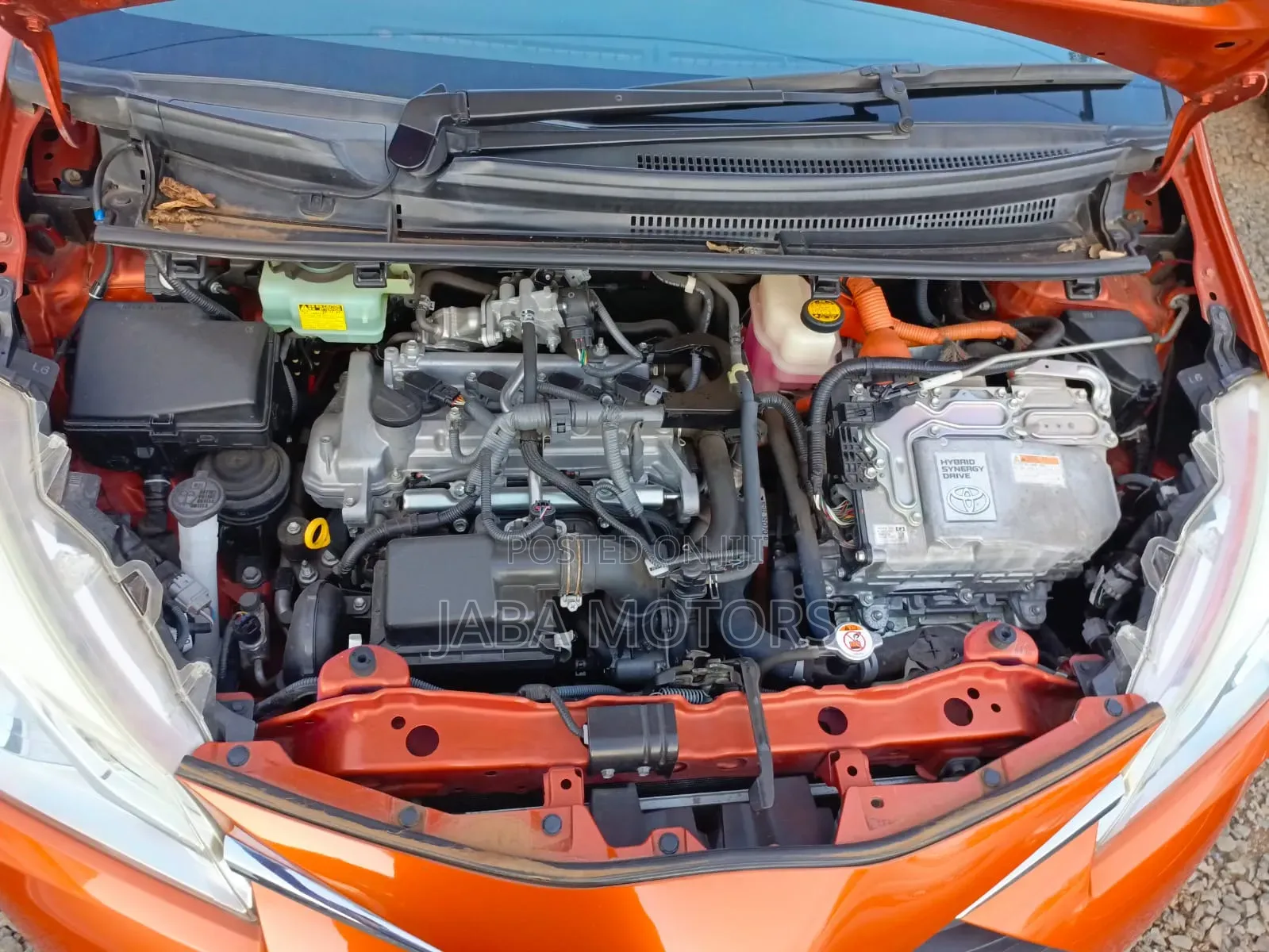 Toyota Vitz 2017 Orange