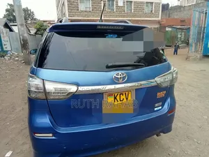 Toyota Wish 2012 Blue