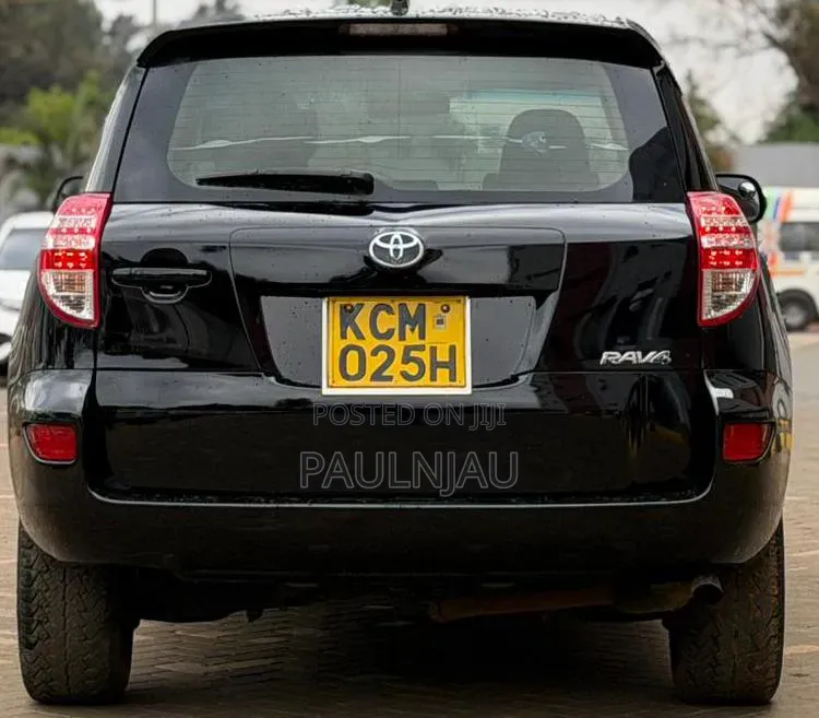 Toyota RAV4 2010